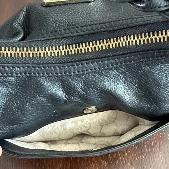 Michael Kors Black Pebbled Leather Shoulder Bag with Gold MK Charm - Picture 7 of 15